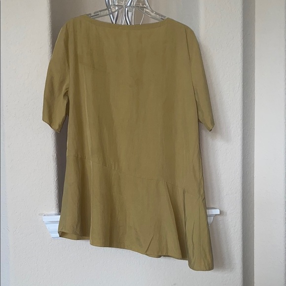 Eileen Fisher Women's Asymmetrical Olive Green Top Size M - Picture 6 of 11